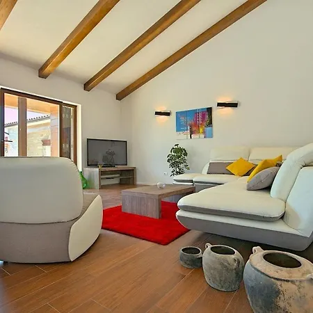Vignola Vakantiehuis Kavran